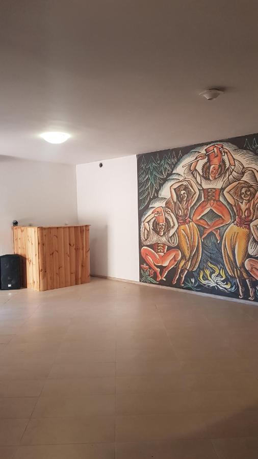 Bed and Breakfast Eden Щирк Экстерьер фото
