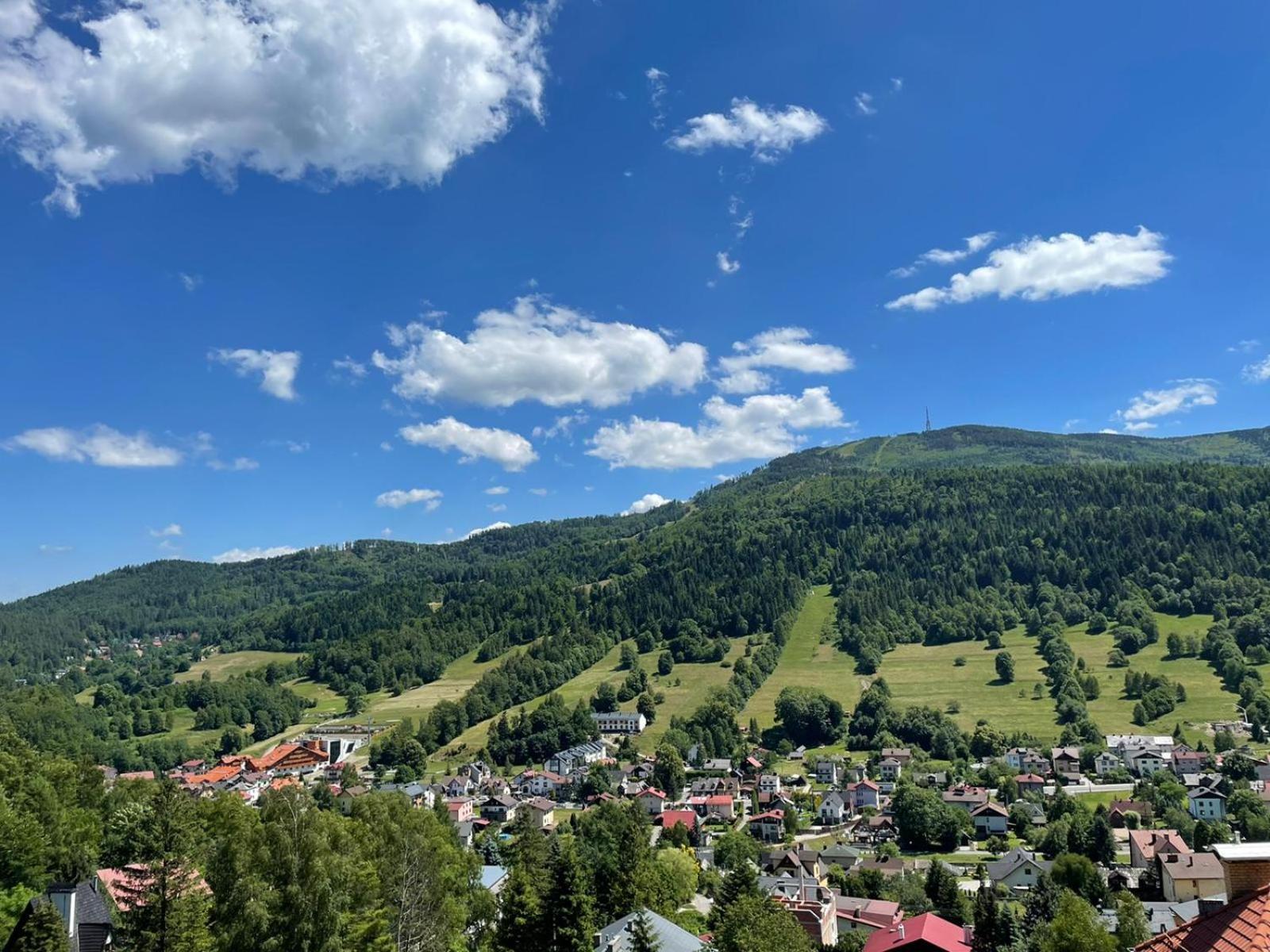 Bed and Breakfast Eden Щирк Экстерьер фото