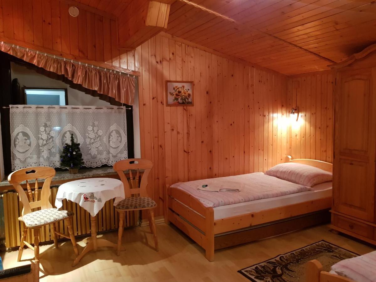 Bed and Breakfast Eden Щирк Экстерьер фото